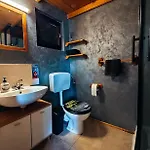 Apartament Romantic For Two With A Pool