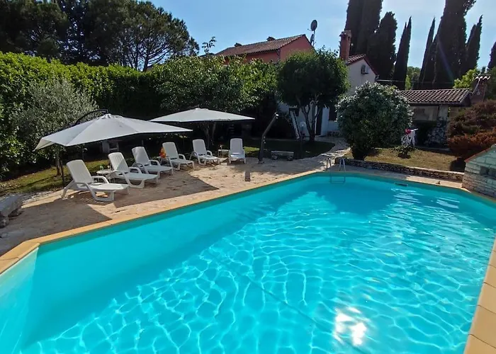 Apartment Romantic For Two With A Pool *