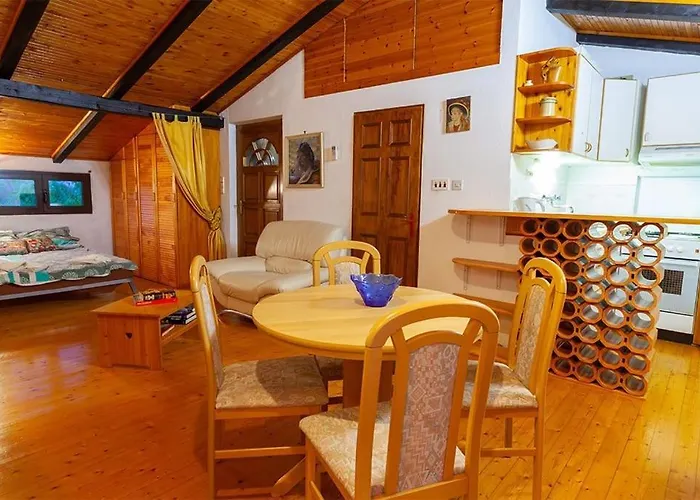 Romantic For Two With A Pool Apartment Rovinjsko Selo