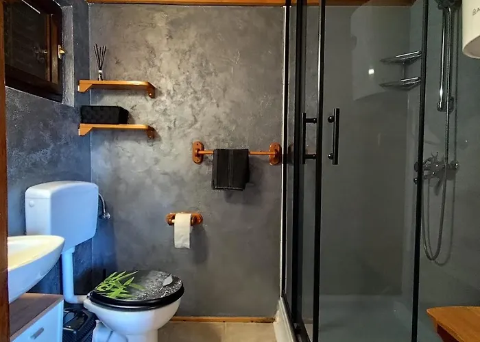 Apartment Romantic For Two With A Pool *