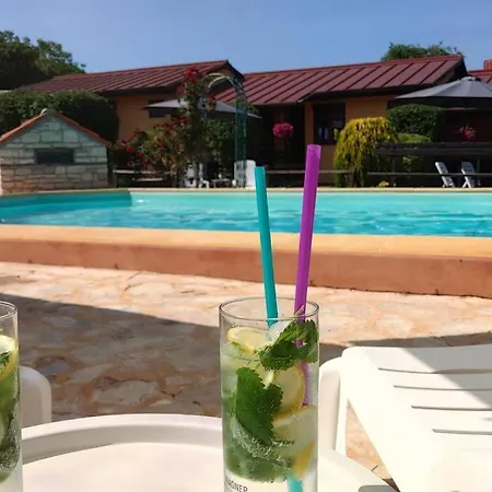 Romantic For Two With A Pool * Rovinjsko Selo