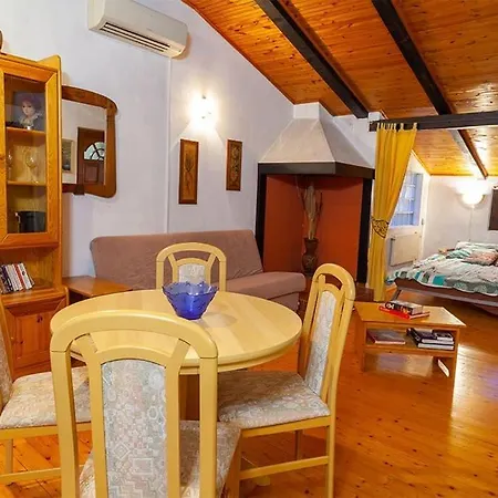 Romantic For Two With A Pool Apartment Rovinjsko Selo