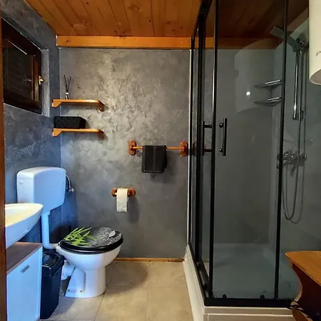 Apartman Romantic For Two With A Pool *