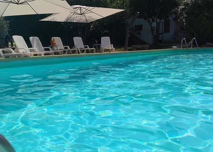 Romantic For Two With A Pool