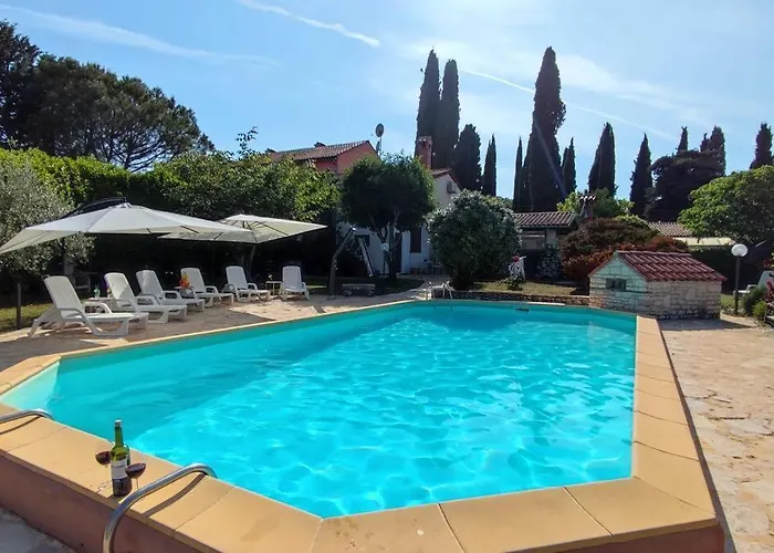 Romantic For Two With A Pool *